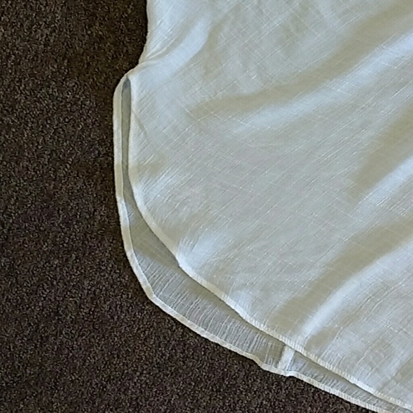 Ladies top - Picture 5 of 5